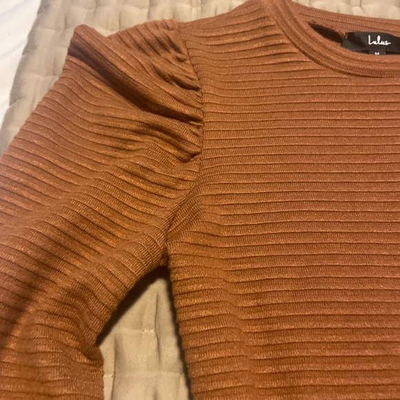 Sweater - Picture 2 of 4